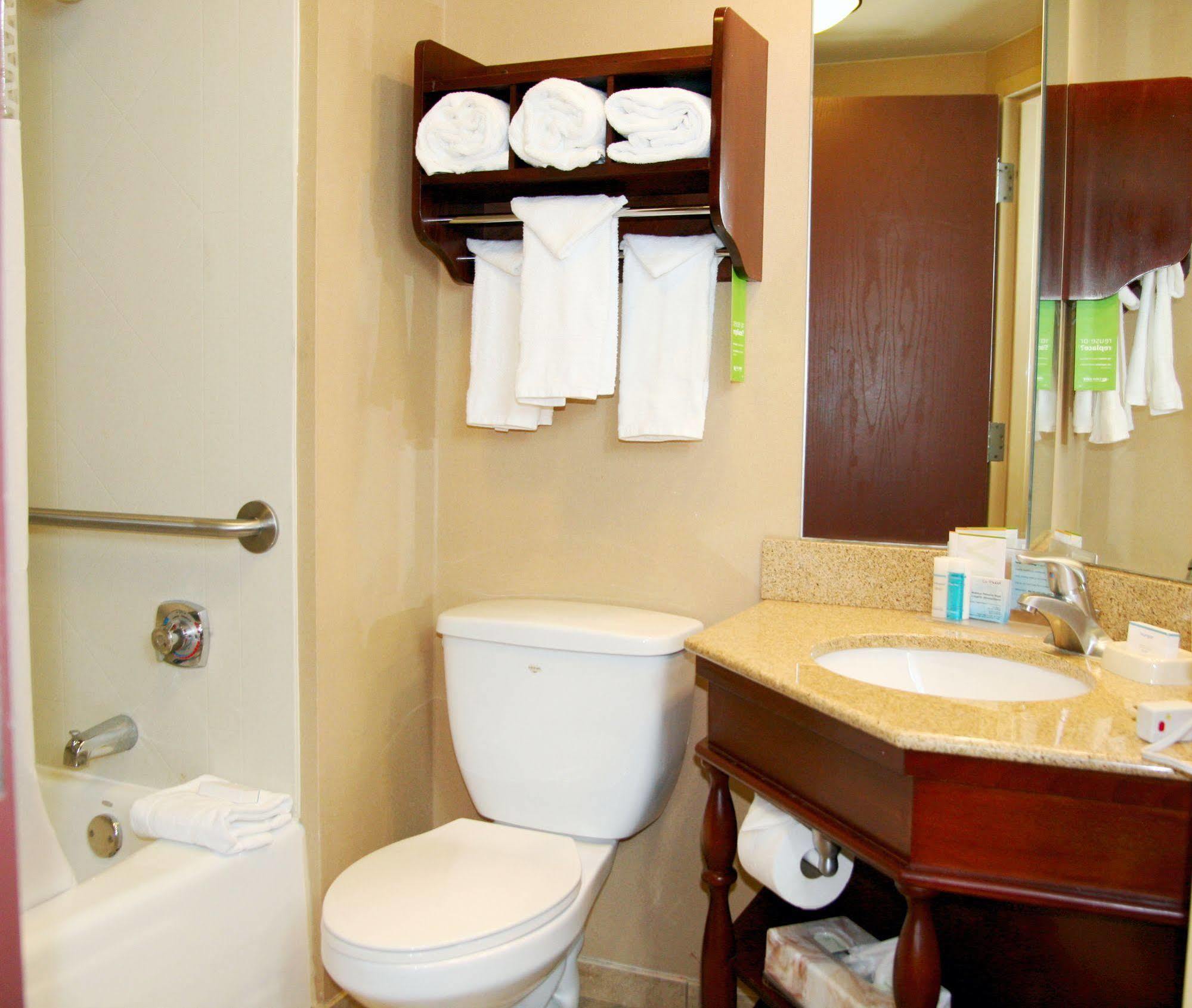 Holiday Express Voorhees/ Mt. Laurel By Ihg 3* Voorhees